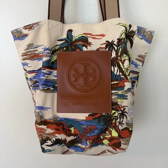 TORY BURCH Gracie Printed Canvas Tote in Postcard from Hawaii - Picture 2 of 12